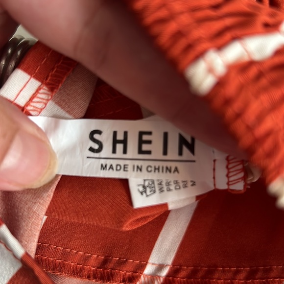 SHEIN Crop Top - Picture 8 of 8